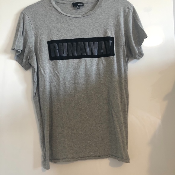 Aritzia Wilfred Free T-shirt - Picture 1 of 2